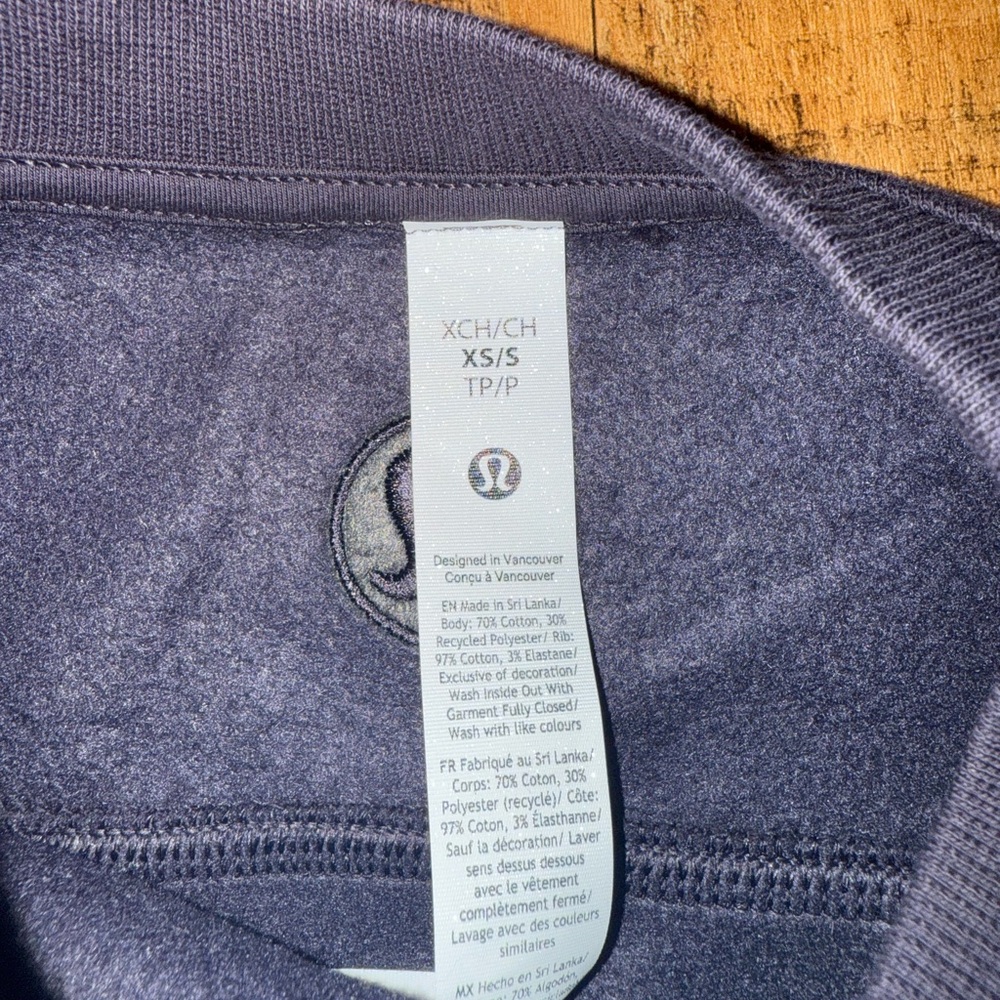 lululemon athletica black Pullover Sweatshirt with Reflective Logo - Picture 4 of 4